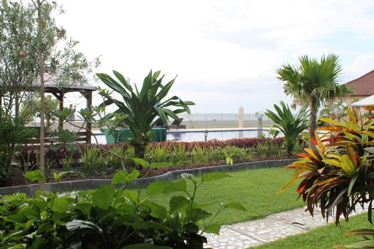 Lombok Beach Hotel Montongbuwoh Exteriér fotografie
