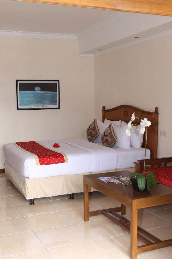 Lombok Beach Hotel Montongbuwoh Exteriér fotografie